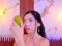 I am an extroverted, versatile and authentic girl. I like to enjoy an interesting conversation that leads us to an erotic and pleasant evening. I can be your angel or your demon, take you to heaven or hell, as you wish. I am your sweetest temptation and your spiciest sin.