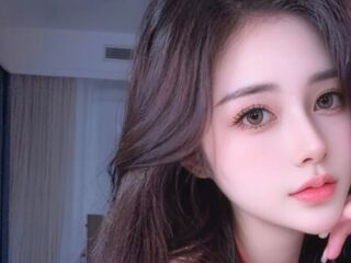 webcam girl chat AgelaHui