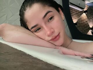camgirl masturbating with sextoy CamilaMalkovich