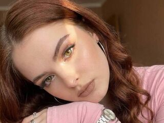 cam girl spreading pussy LeoKluge