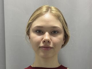 naked cam girl masturbating with dildo MariaReynold