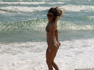cam strip tease RileyPearce