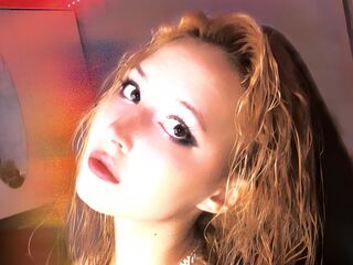live webcam girl AlyonaMew