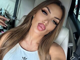 kinky webcam model LeticiaLoren