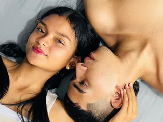 kinky girl fucked in front of cam BlakeAndJess