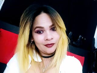 fetish sex cam BellucciSarah