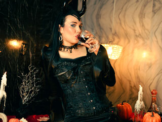 bizarre cam show NicMiss