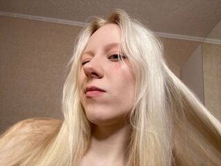 camgirl showing tits AdeleKeat