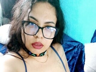 topless webcam girl AliceBruno