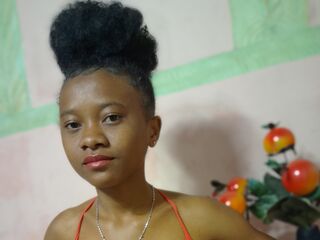 nude webcam girl photo AlphonsineRazafy