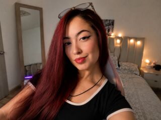 hot cam girl masturbating with vibrator AmaraFerrert