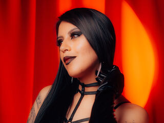 camgirl masturbating with dildo AmarantaRou