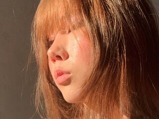 masturbating webcam girl AmiraCorbell