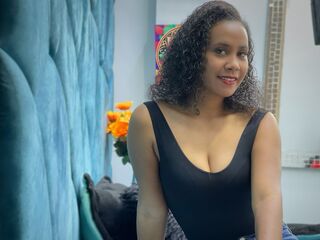 camgirl playing with sex toy AntonelaCoper