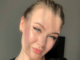 bedroom livecam ArlettaVatter