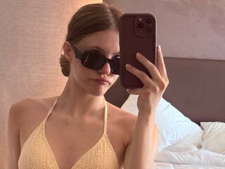 hot girl webcam AureliaThorn