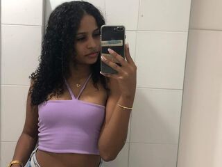 camgirl live porn CamilaHank