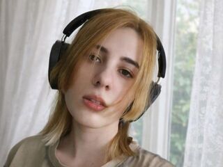 nude webcam girl CarlHanchett