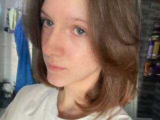 camgirl shaving pussy ChristenaNelke