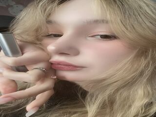 camslut video CicelyAdessa