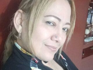 cyber sex chat room ClauBowie