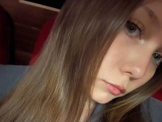 sex cam CleliaGuynup