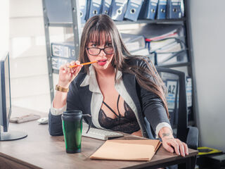 webcamgirl chat CloeVergara