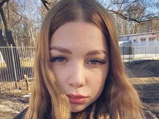 naughty video chat ColletteSitzes