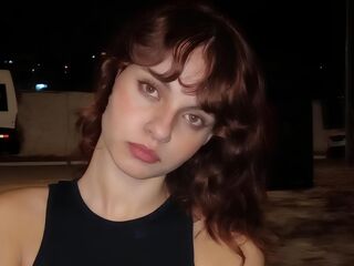 jasmin camgirl chatroom CollinsSpear