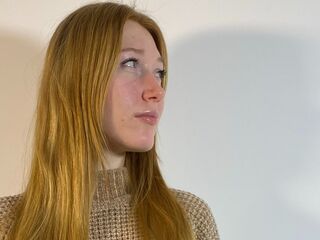 cam whore CoreenShimkus