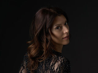 strip tease CorinaDaniela