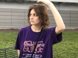 cam girl photo CorinneKeidong