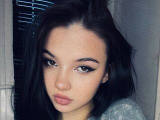 cam girl showing tits DarciKubas