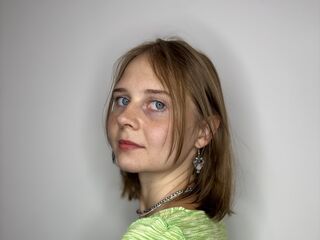 nude camgirl pic DenniseVerso