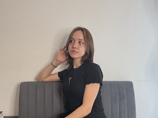 naked camgirl picture DevonaBranecki