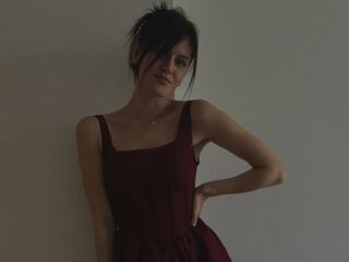 topless girl DiedreNiquette