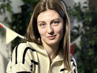 free nude webcam show DonnetteHolck