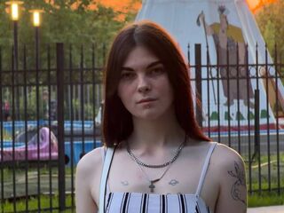 camgirl showing tits DorieSpine