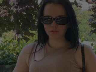 camgirl live sex EasterGrief