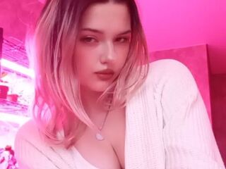naked camgirl ElaUnglaub