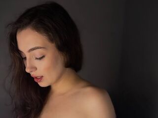 beautiful girl webcam ElaraEden