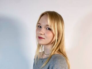 adult webcam chat room ElmaKinnunen