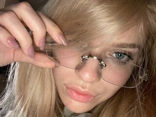 girl cam live ElwynaCreason