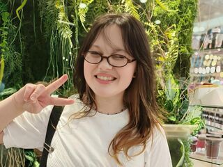 webcam chatroom FayLawley