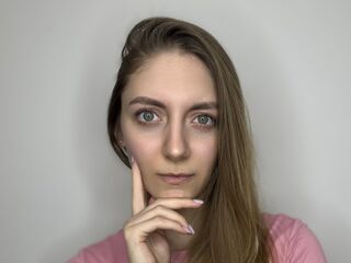 camslut GenevaAndrode