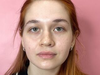 naked cam girl HaileySignor