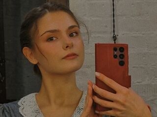 extreme cam picture HelenaBerkheimer