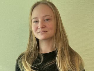 naked girl with webcam fingering JeniferFerrarini