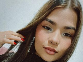 bedroom webcam JennyJhonsonn