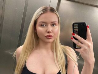 girl chatroom JuliaRupert